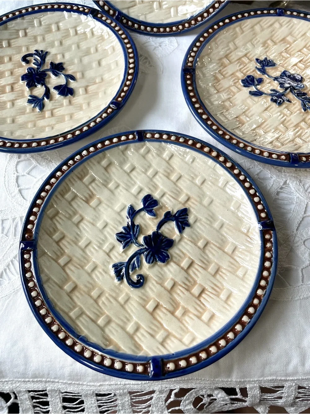 Temptations blue & white lattice ceramic 5.5 plate floral lace